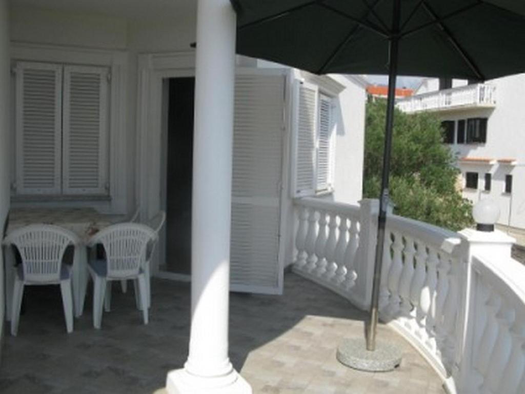 Apartments With A Parking Space Barbat, Rab - 16816 Barbat na Rabu Dış mekan fotoğraf