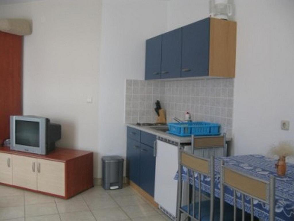 Apartments With A Parking Space Barbat, Rab - 16816 Barbat na Rabu Dış mekan fotoğraf